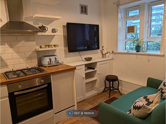 1 Bedroom Flat To Rent In Glover House, London, SE15