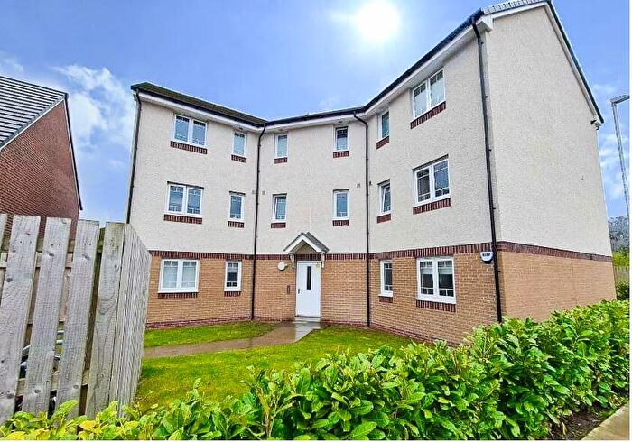 2 Bedroom Flat To Rent In Boydstone Path, Glasgow, G43