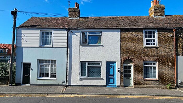 2 Bedroom Terraced House For Sale In Golf Road, Deal, CT14