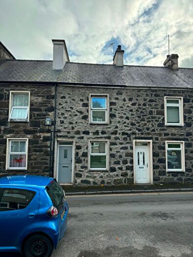 2 Bedroom Terraced House To Rent In North Street, Pwllheli, LL53