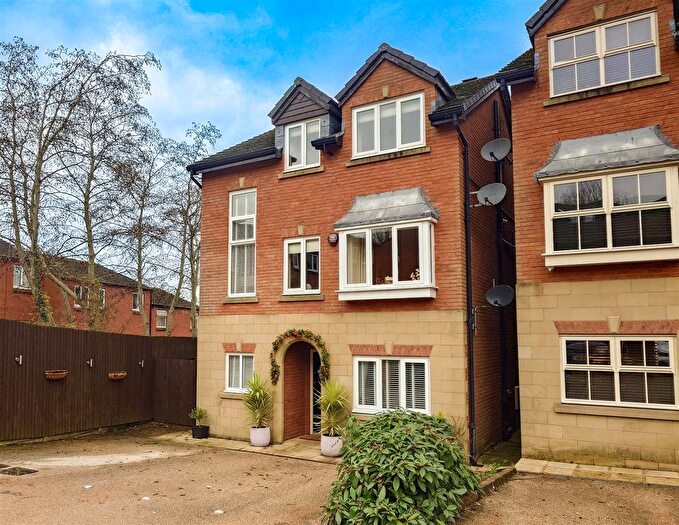 4 Bedroom Detached House For Sale In Orchard Rise, Hill Street, Hyde, SK14