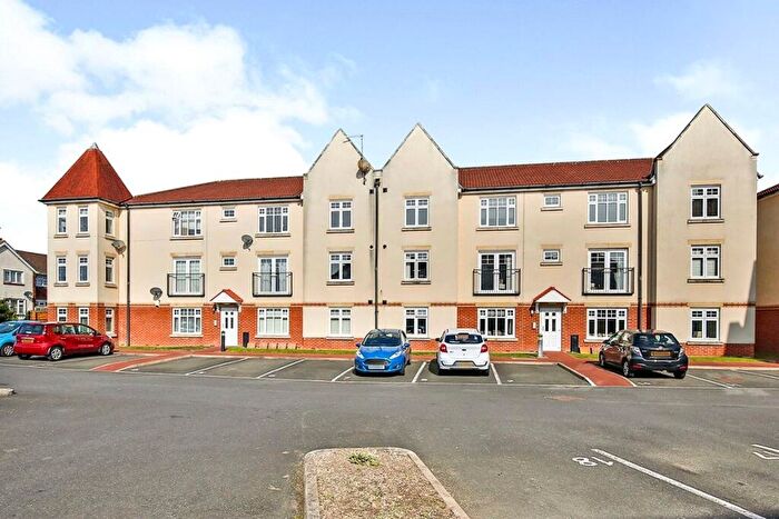 2 Bedroom Flat To Rent In Florian Mews, Sunderland, Tyne And Wear, SR4