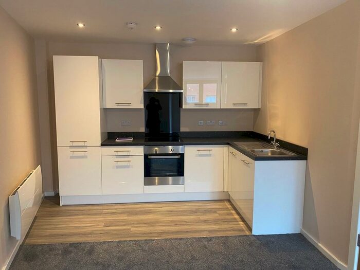 2 Bedroom Apartment To Rent In Arc Avenue, Gateshead, Tyne And Wear, NE8