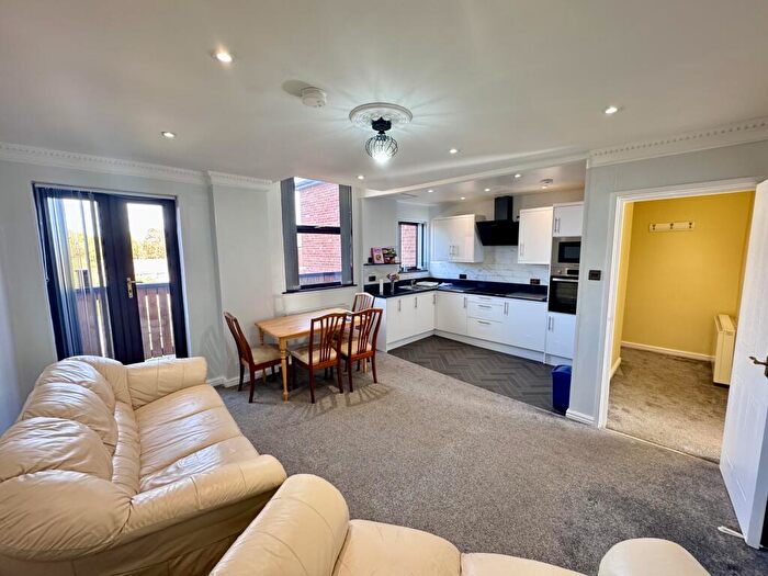 2 Bedroom Flat To Rent In The Stretton, Lenton, NG7