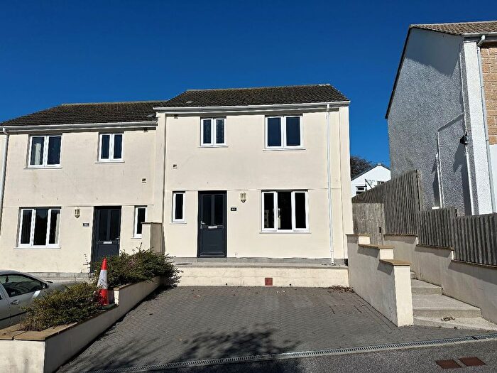 3 Bedroom Semi-detached House To Rent In Grange Road, Helston, TR13
