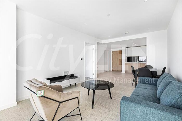 1 Bedroom Flat To Rent In Bouchon Point, Cendal Crescent, London, E1