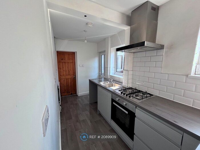 2 Bedroom Terraced House To Rent In Brierley Cottages, Sutton-In-Ashfield, NG17