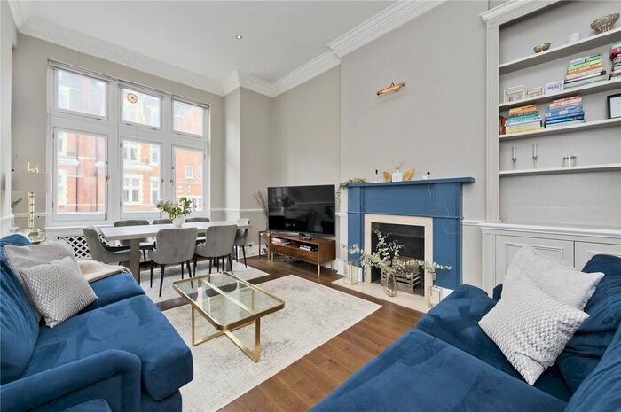 2 Bedroom Flat To Rent In Palace Court, London, UK W2