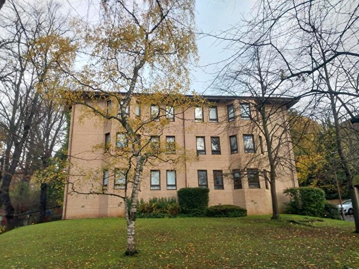 2 Bedroom Flat To Rent In Hayburn Gate, Fortrose Street, Partickhill, G11