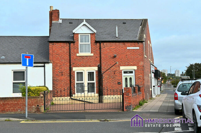 3 Bedroom End Of Terrace House To Rent In Spoor Street, Dunston, NE11