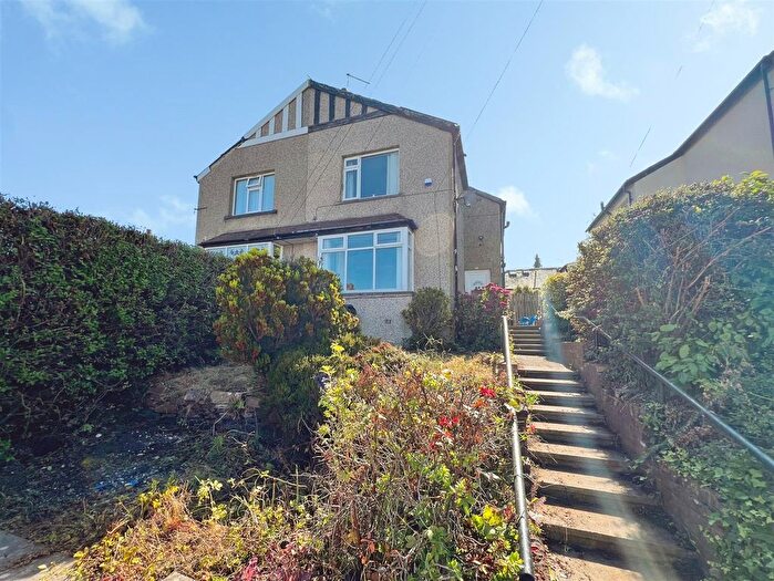 3 Bedroom Semi-Detached House For Sale In Lodore Road, Bradford, BD2