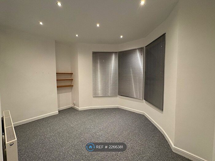 1 Bedroom Flat To Rent In Tavistock Place, Plymouth, PL4