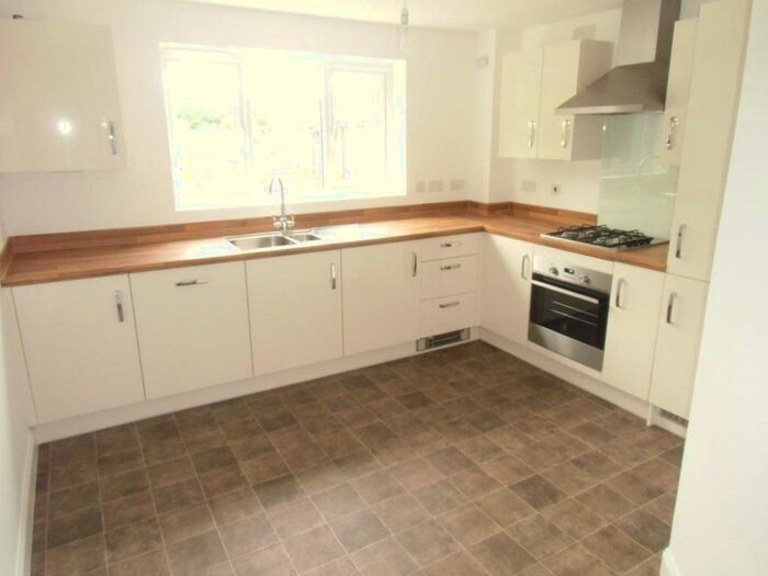 3 Bedroom House To Rent In Marylebone Place, Leicester, LE2