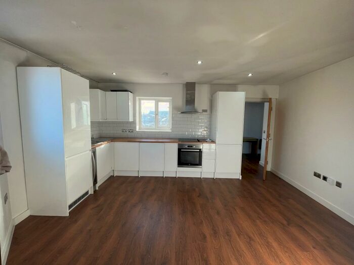 1 Bedroom Apartment To Rent In Sun House, Market Street, CV21