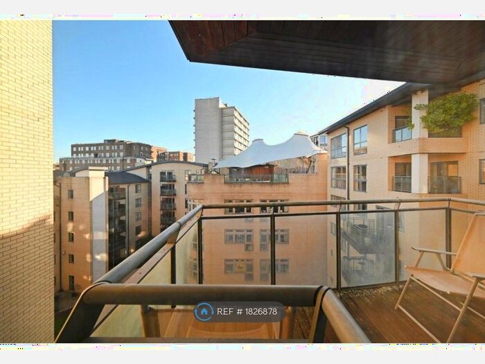 3 Bedroom Flat To Rent In Richbourne Court, London, W1H