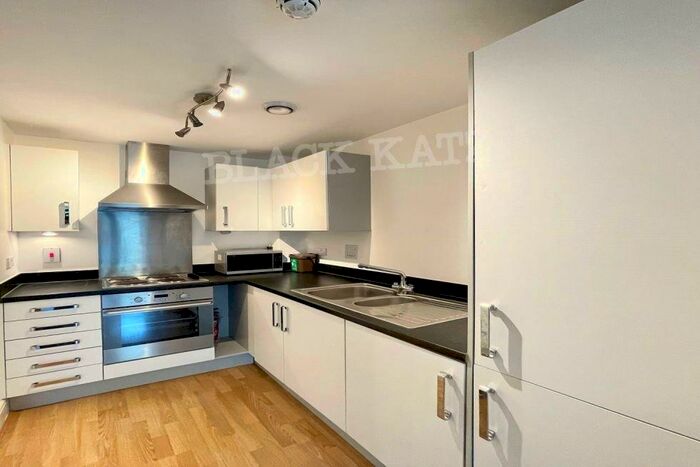 1 Bedroom Flat To Rent In Sandover House.Spa Road, SE16