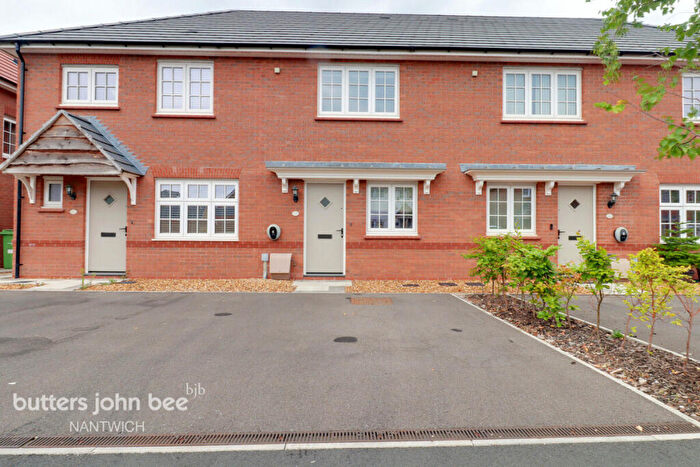 2 Bedroom Town House For Sale In Scarborough Grove, Nantwich, CW5