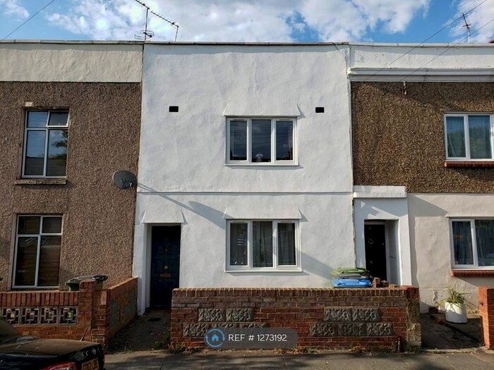 3 Bedroom Terraced House To Rent In Frederick Place, London SE18