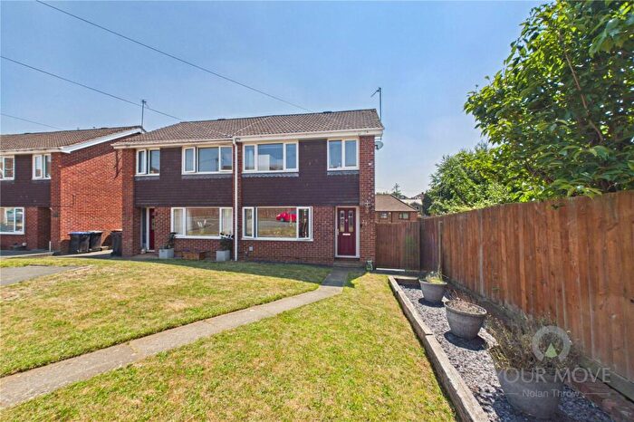 3 Bedroom Semi-Detached House For Sale In Stonewold Close, Kingsthorpe, NN2