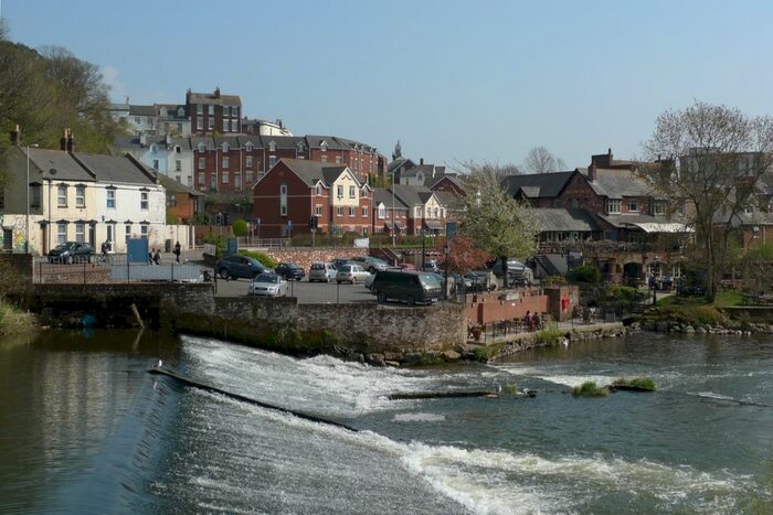 2 Bedroom Flat To Rent In Flat Barbican Court Exe Street, Exeter, EX4
