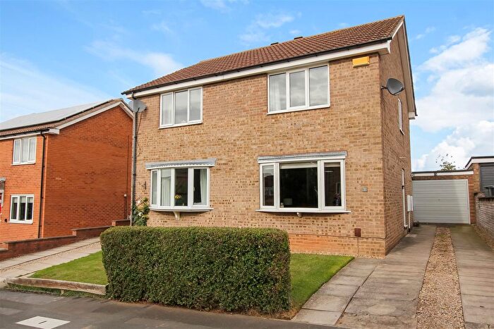 2 Bedroom Semi-Detached House For Sale In Prospect Place, Northallerton, DL6