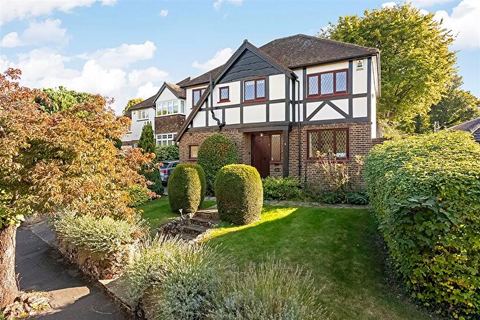 4 Bedroom Detached House For Sale In Purley Bury Close, Purley, CR8
