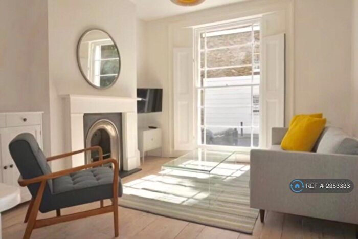 1 Bedroom Flat To Rent In Waterloo Terrace, London, N1