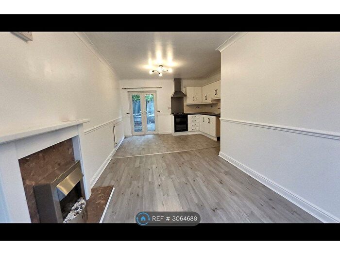 2 Bedroom Terraced House To Rent In Moss Lane, Manchester, M44