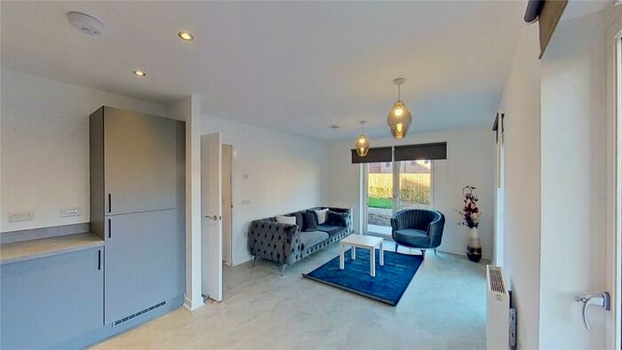 2 Bedroom Flat To Rent In Griffin Road, Edinburgh, EH4
