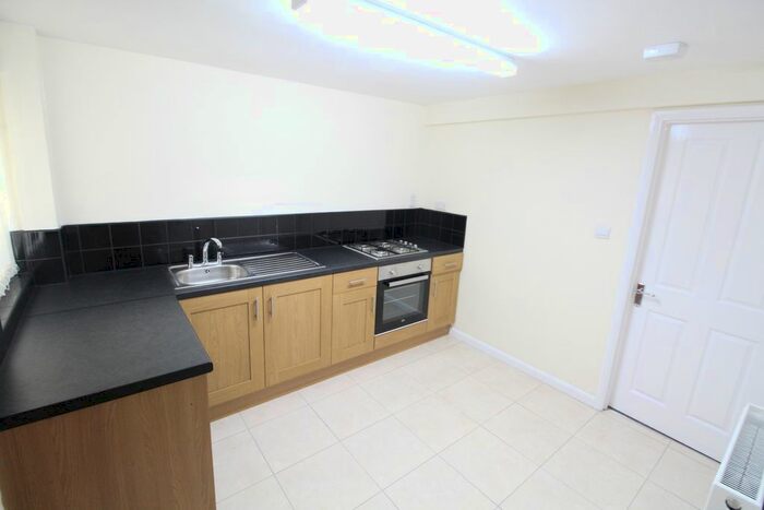 1 Bedroom Terraced House To Rent In Old Bedford Road, Luton LU2