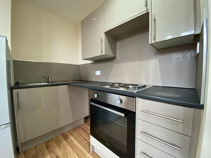 1 Bedroom Flat To Rent In Swinley Road, Wigan, WN1