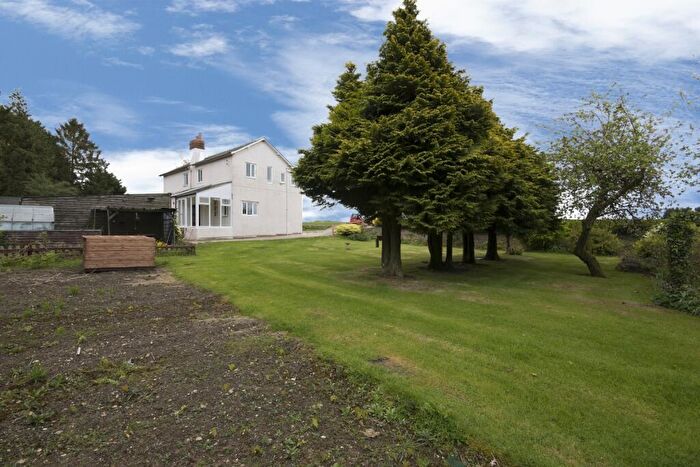 3 Bedroom Cottage To Rent In Halse, Nr Brackley, NN13