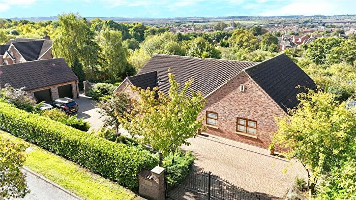 4 Bedroom Bungalow For Sale In Summer Hill, Gainsborough, Lincolnshire, DN21