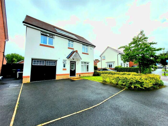 3 Bedroom Detached House To Rent In Cadet Street, Stockport, SK5
