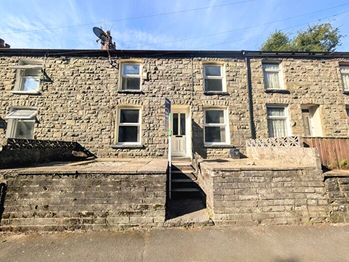 2 Bedroom Terraced House To Rent In East Road, Tylorstown, Ferndale, CF43