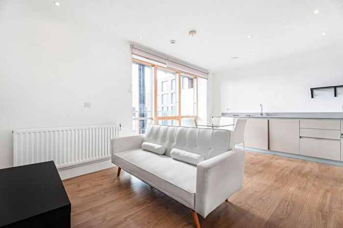 1 Bedroom Flat For Sale In Barry Blandford Way, Bromley-by-Bow, E3