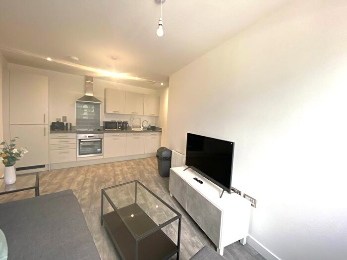 2 Bedroom Flat To Rent In Equipoint, Birmingham, B25