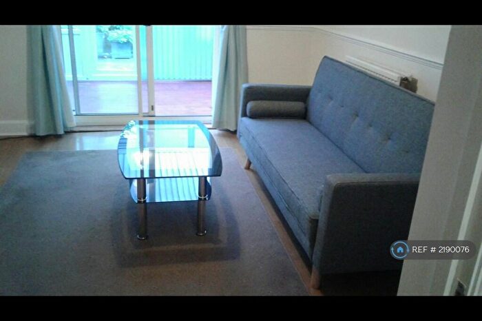 3 Bedroom Semi-Detached House To Rent In Water Eaton Road, Milton Keynes, MK2