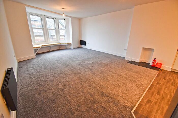 2 Bedroom Flat To Rent In Church Street, Cromer, NR27