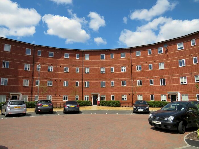 2 Bedroom Flat To Rent In Merton Way, Walsall WS2