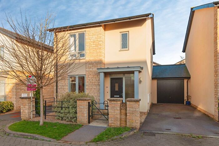 3 Bedroom Detached House For Sale In Hopton Way, Lansdown, Bath, BA1