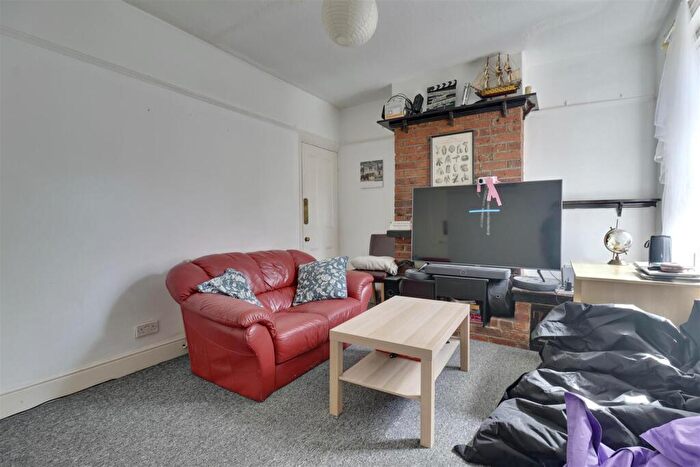 2 Bedroom Terraced House For Sale In Lawson Road, Southsea, PO5