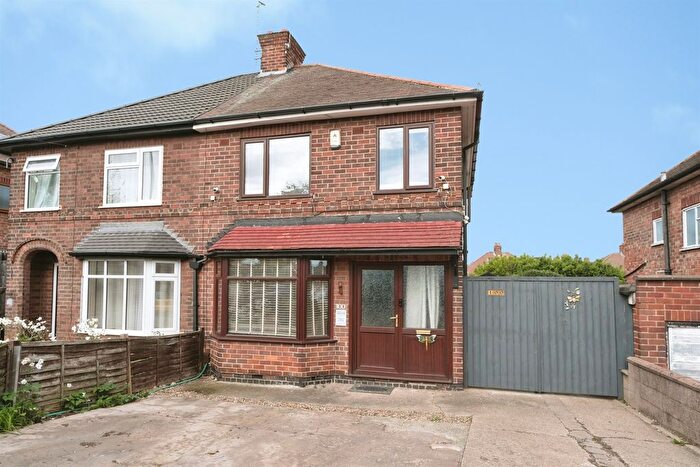 3 Bedroom Semi Detached House For Sale In Max Road, Chaddesden, Derby, DE21