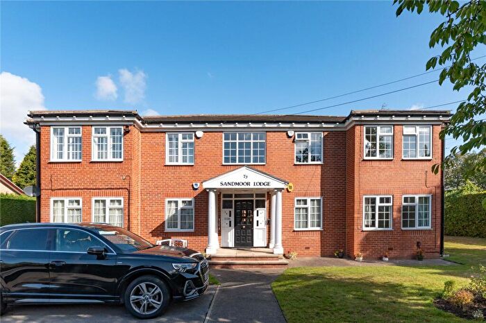 2 Bedroom Apartment For Sale In Flat Sandmoor Lodge, Sandmoor Lane, Leeds, West Yorkshire, LS17