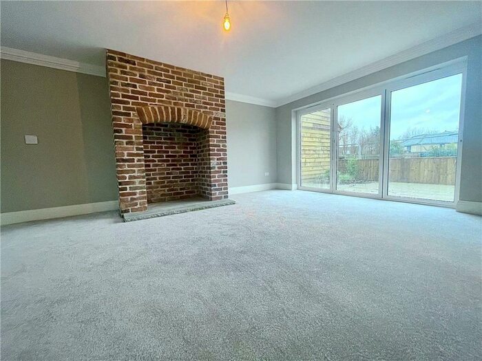 3 Bedroom Detached House For Sale In Roebuck Court, Southam Road, Priors Marston, Warwickshire, CV47