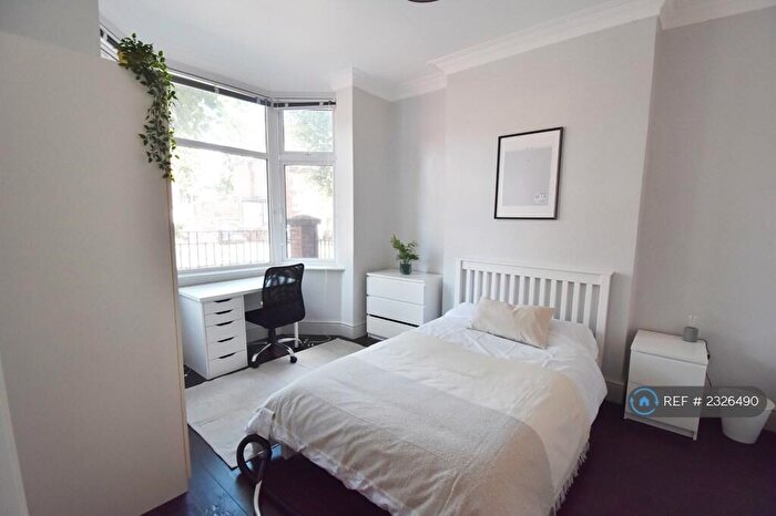 5 Bedroom Terraced House To Rent In Brazil Street, Leicester, LE2