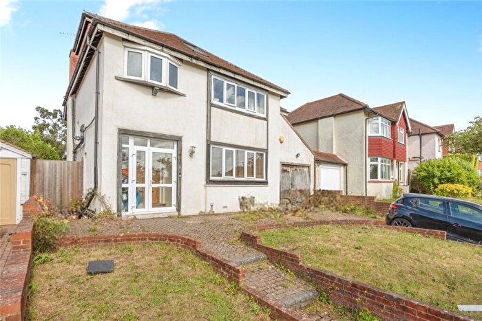 4 Bedroom Detached House For Sale In Church Way, South Croydon, Surrey, CR2