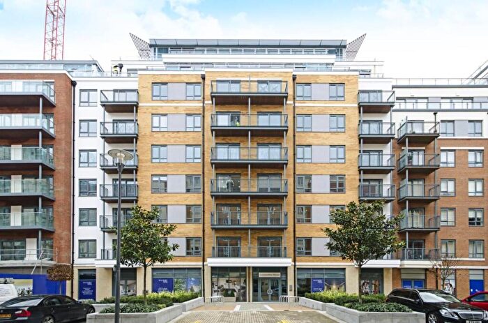 1 Bedroom Apartment To Rent In Boulevard Drive, Colindale, NW9
