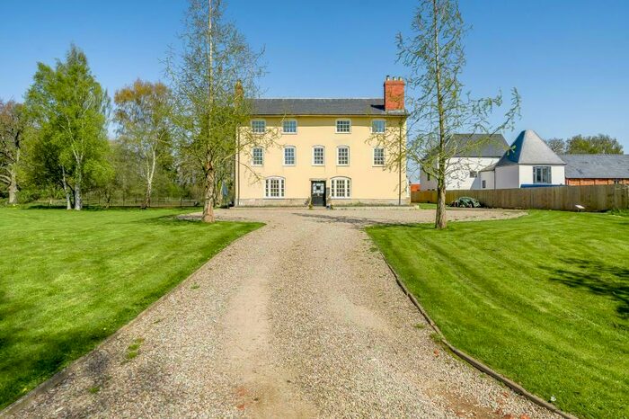 10 Bedroom Detached House For Sale In Eardisland, Herefordshire, HR6