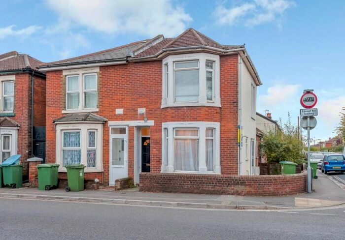 1 Bedroom Flat To Rent In St Denys Road, Southampton, SO17